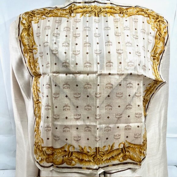 Unused MCM for men and women, Miniscarf/Handker 19" Silk/Cotton Gold Beige(98 - Picture 6 of 7